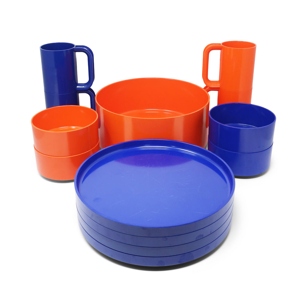 Blue and Orange Massimo Vignelli for Heller Dinnerware - Set of 13