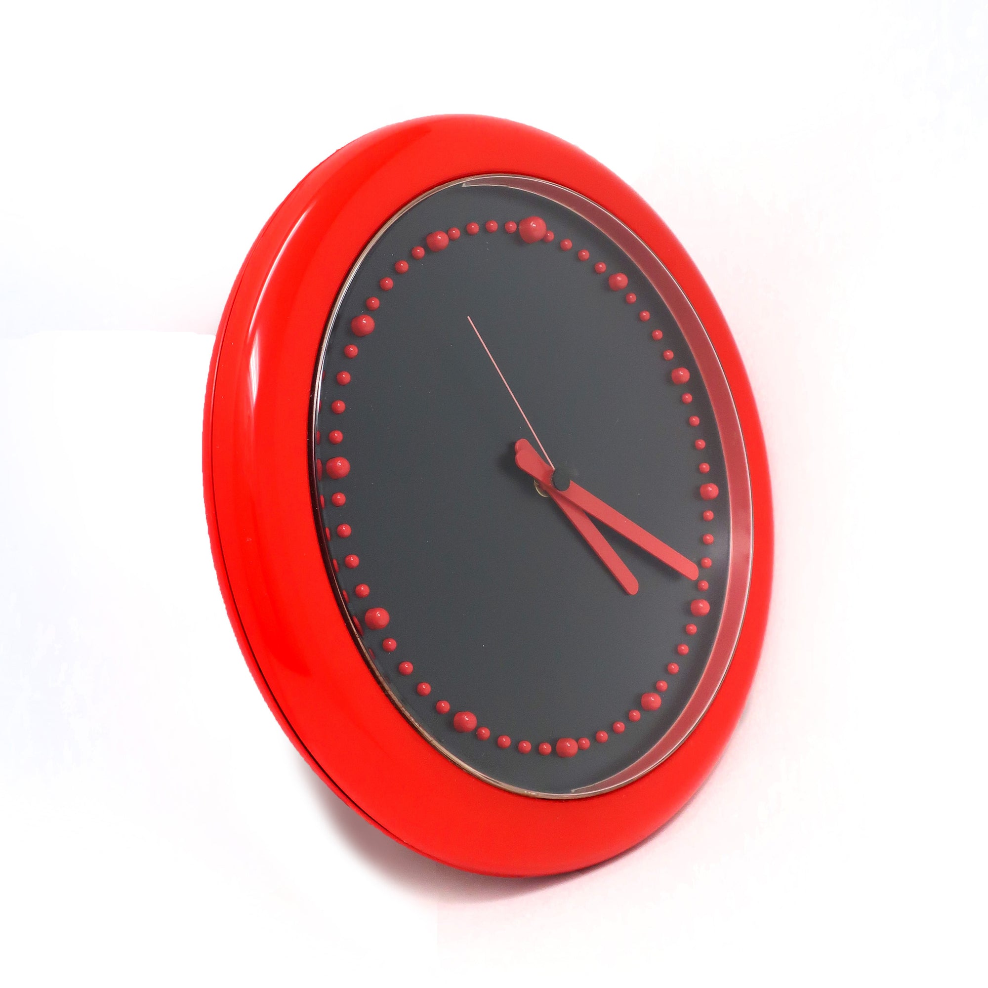 1980s Postmodern Red and Black Rexite Zero 980 Wall Clock | Tenon Design